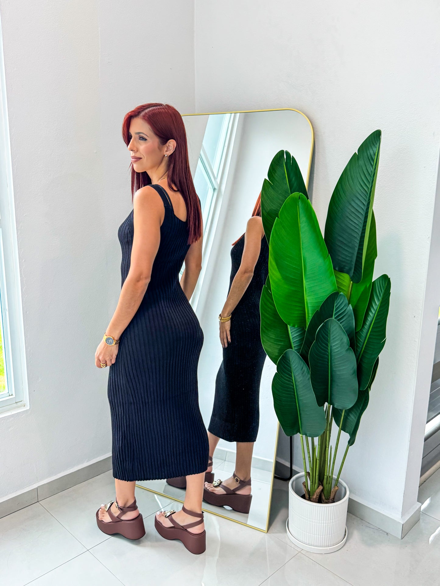 “Tiara” Black Midi Dress