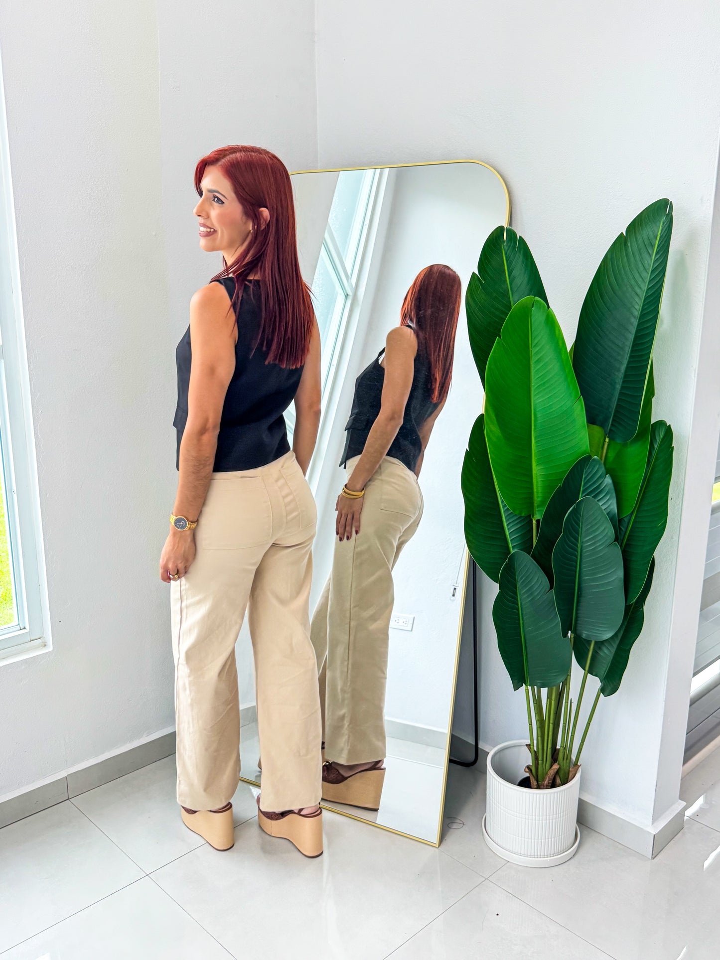 “Mara” Beige Pant