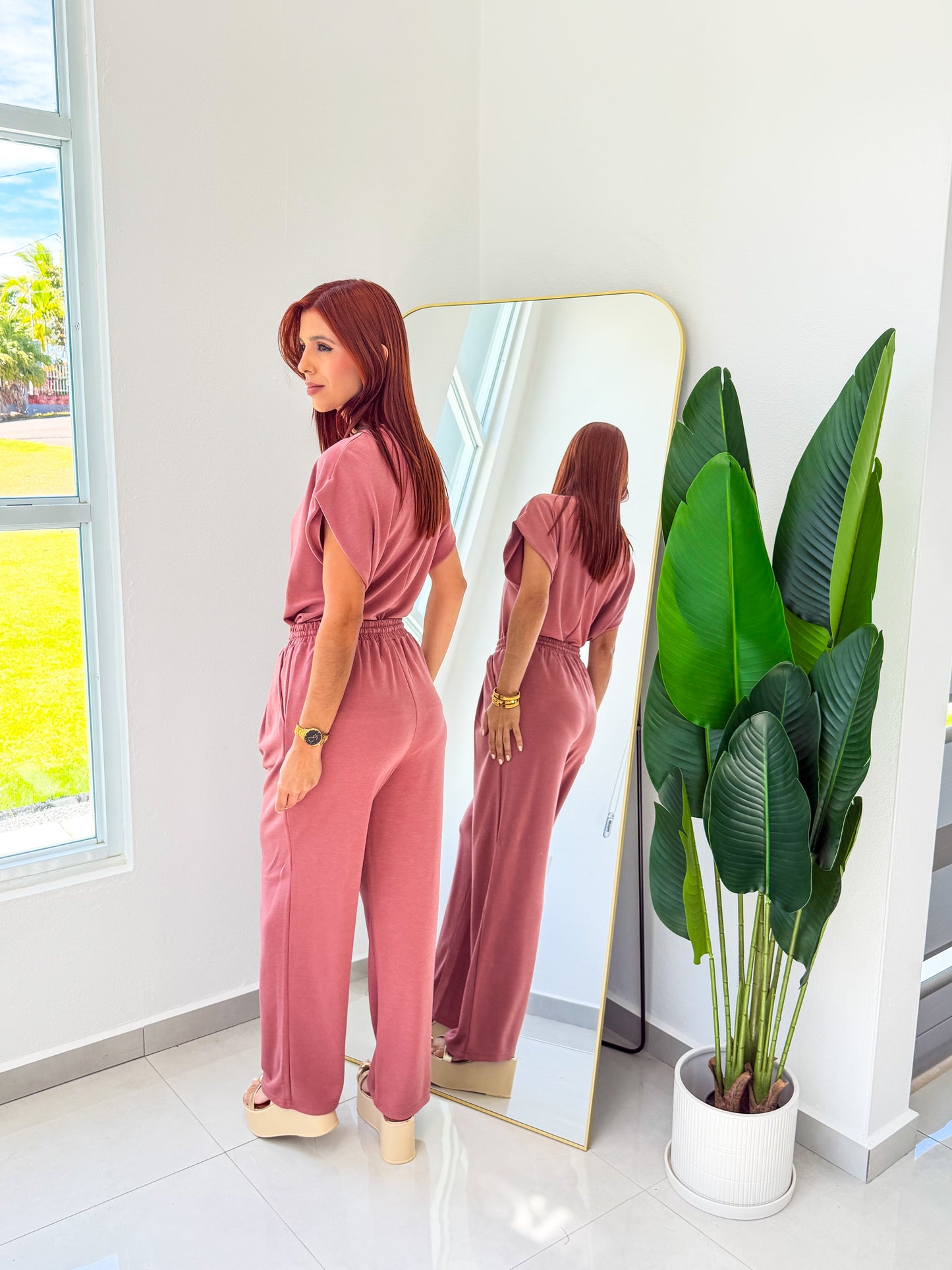 “Gabriela” Brick Travel Set