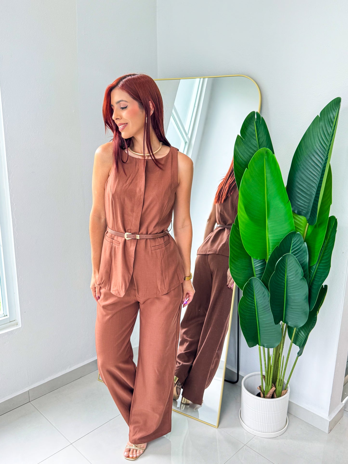 “Edny” Coffee Vest Set