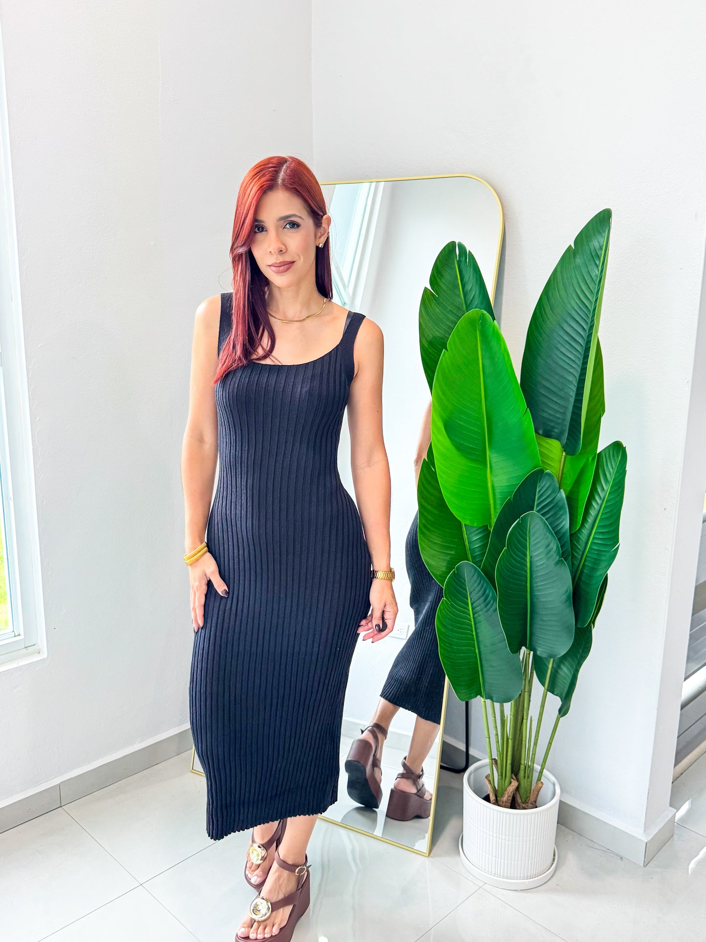 “Tiara” Black Midi Dress