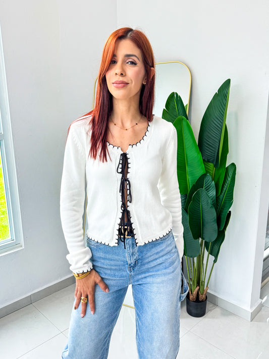 “Coralys” Off White Sweater Top