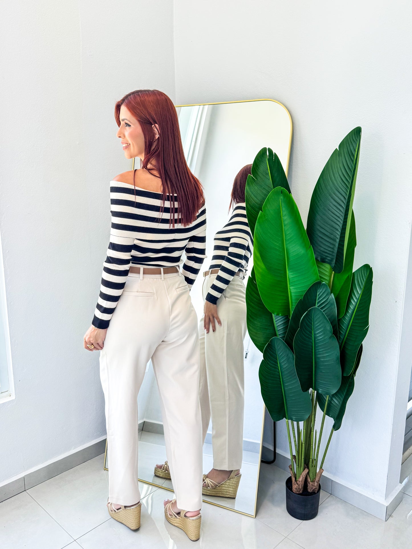 “Alondra” Black/Cream Stripe TOP