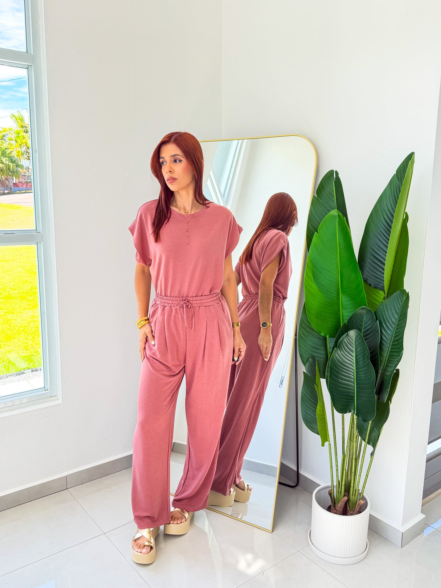 “Gabriela” Brick Travel Set
