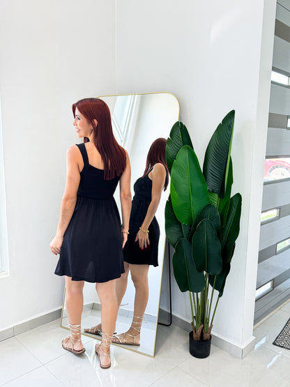 “Glenda” Black Dress