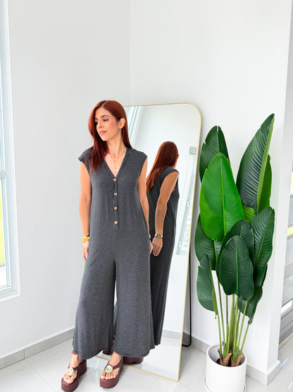 “Shayleen” Black Jumpsuit