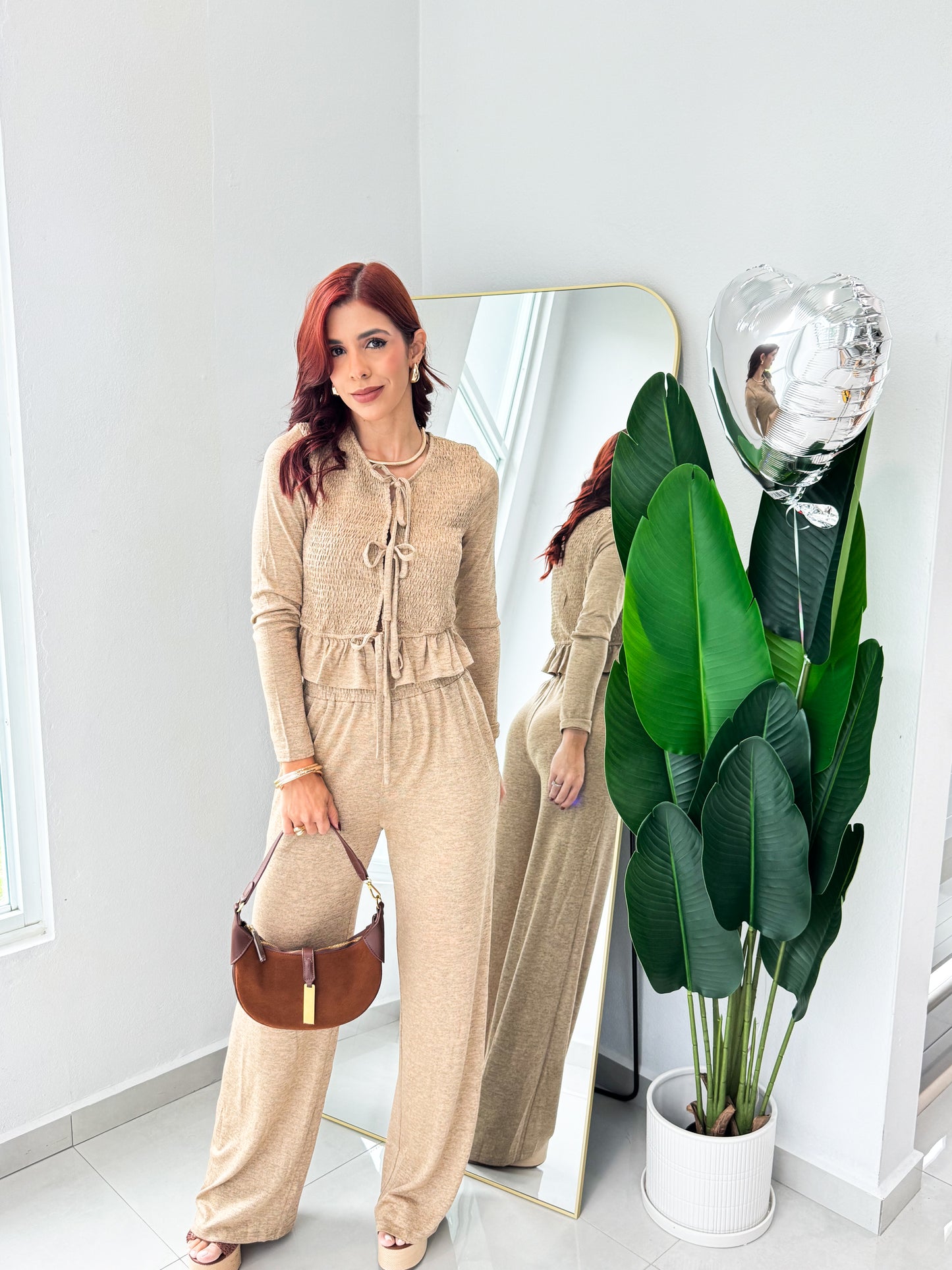 “Emily” Mocha Set