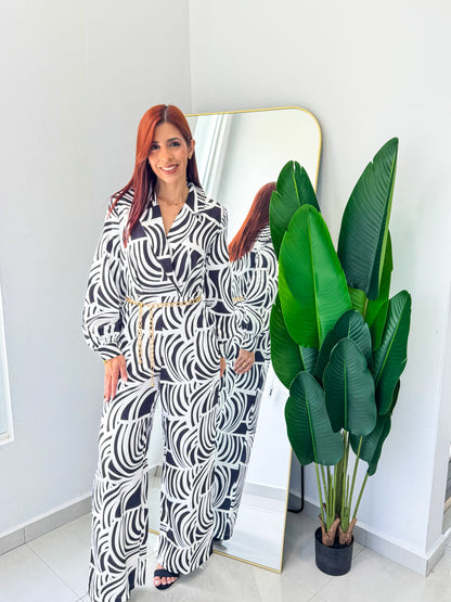 “Laura” Black/White Jumpsuit